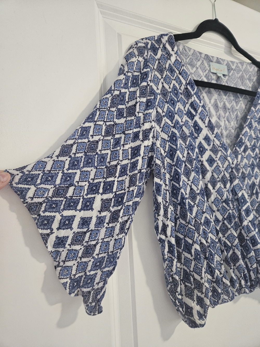 Veronica M Boho Blue and White Diamond Print V-Neck Blouse - Size Medium - Picture 3 of 5